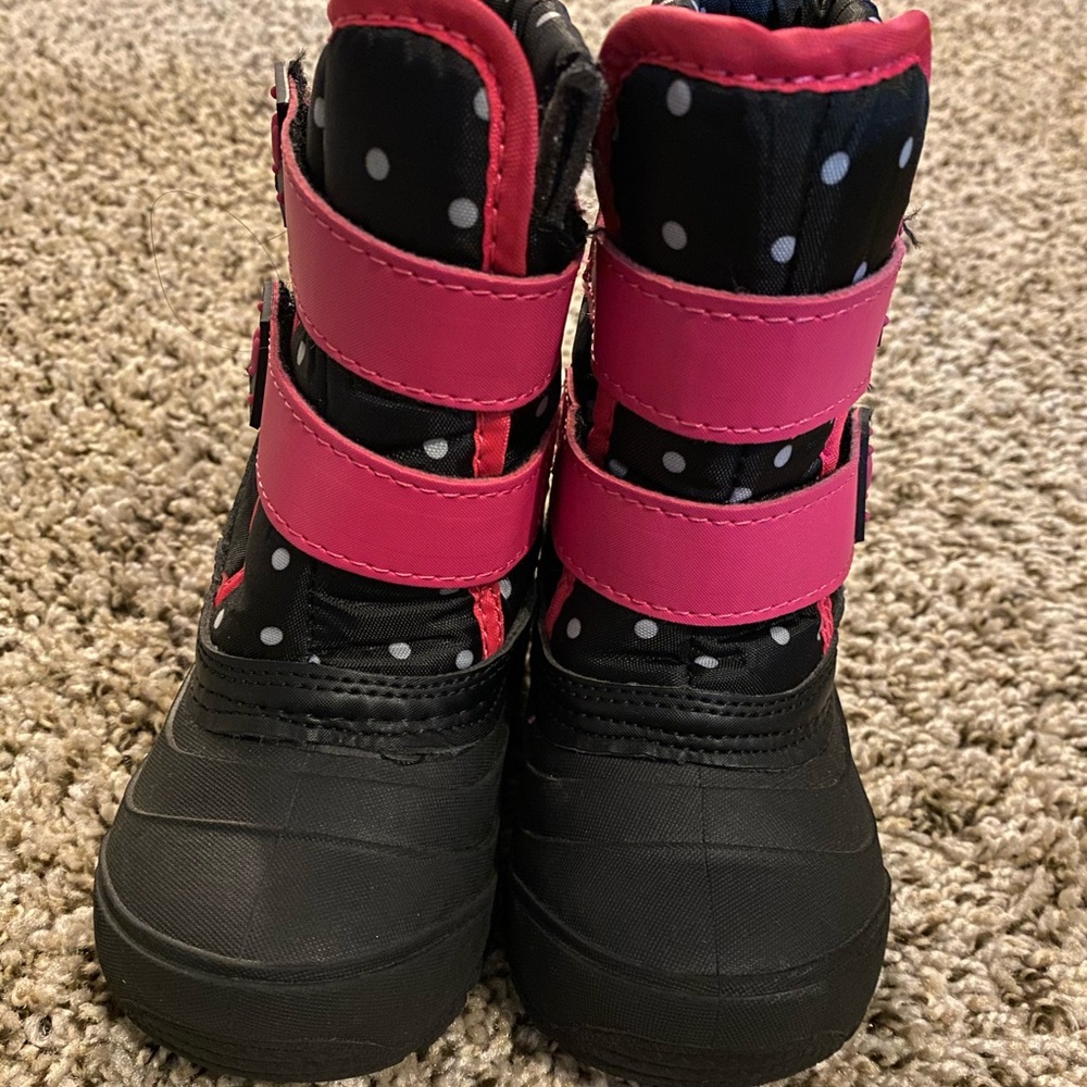 Wonder Nation size 6 pink and black boots